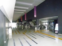 Medium_070　建物内
